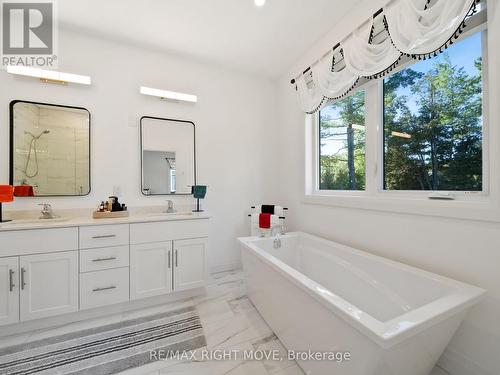 22 Bellehumeur Road, Tiny, ON 
