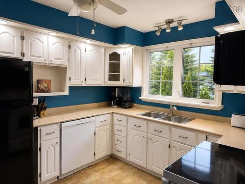 4 Balsam Circle, Lower Sackville, NS 
