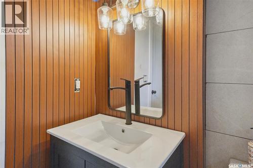 2406 Clarence Avenue S, Saskatoon, SK 