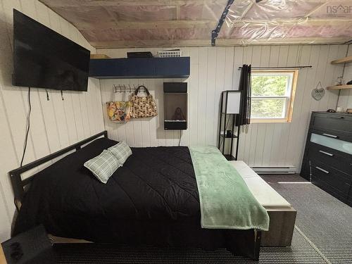 74 Thumb Cap Point, Labelle, NS 