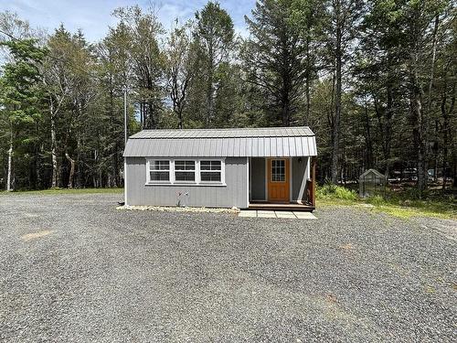 74 Thumb Cap Point, Labelle, NS 