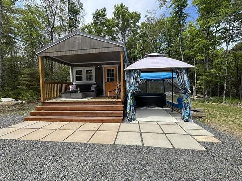 74 Thumb Cap Point, Labelle, NS 