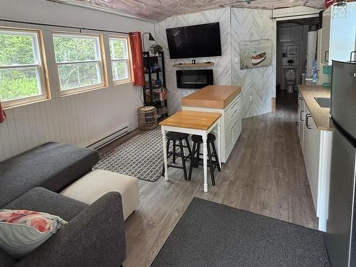 74 Thumb Cap Point, Labelle, NS 