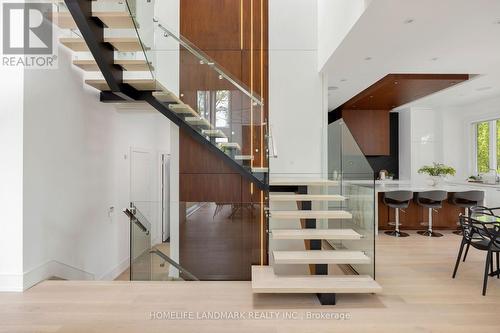 418 Pine Cove Road, Burlington, ON 