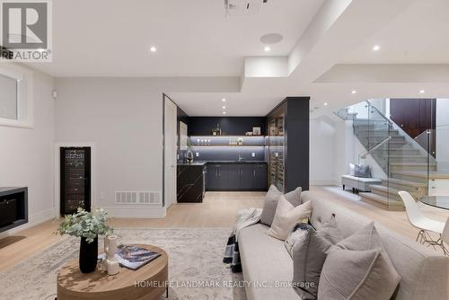 418 Pine Cove Road, Burlington, ON 