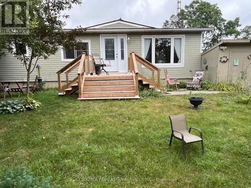 10 LAKESIDE DRIVE  Prince Edward County, ON K0K 1T0