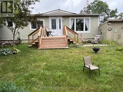10 LAKESIDE DRIVE Prince Edward County, ON K0K 1T0