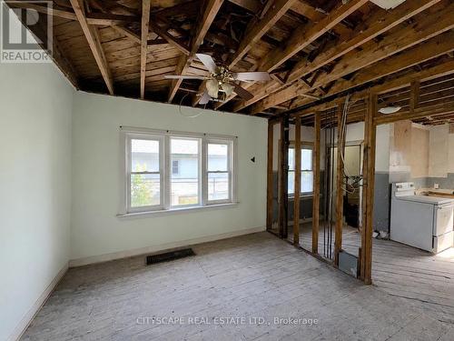Dining Room - 238 Lancaster Street W, Kitchener, ON 