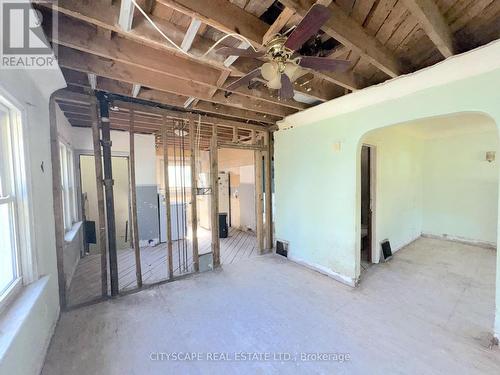 Dining Room - 238 Lancaster Street W, Kitchener, ON 