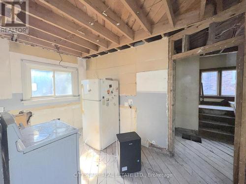 Kitchen - 238 Lancaster Street W, Kitchener, ON 