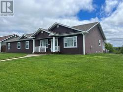 138 Harmsworth Drive Grand Falls-Windsor, NL A2A 2Y8