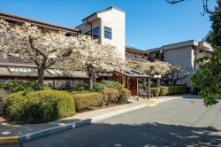 #105-309 Morison Ave Parksville, BC V9P 1M6