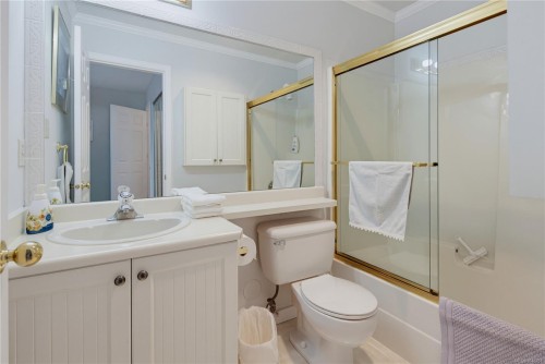 #24-2070 Amelia Ave, Sidney, BC 