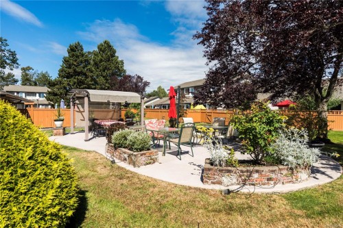 #24-2070 Amelia Ave, Sidney, BC 
