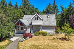 2333 Summerset Rd  Nanoose Bay, BC V9P 9E4