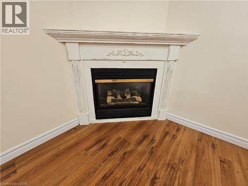 Corner gas fireplace - 120 Lynndale Road, Simcoe, ON 