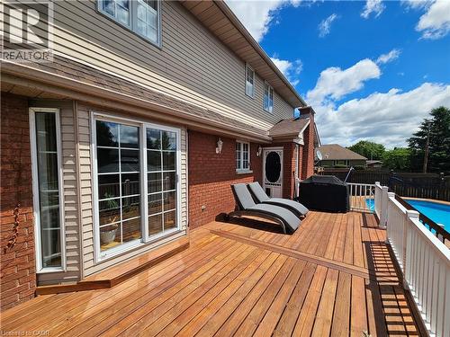 Spacious newly stained multi-tier deck - 120 Lynndale Road, Simcoe, ON 