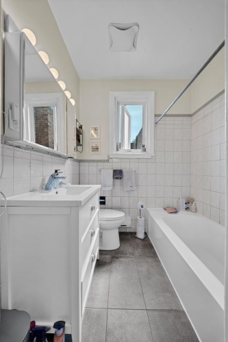 Salle de bains - 5622 Av. Somerled, Montréal (Côte-Des-Neiges/Notre-Dame-De-Grâce), QC 
