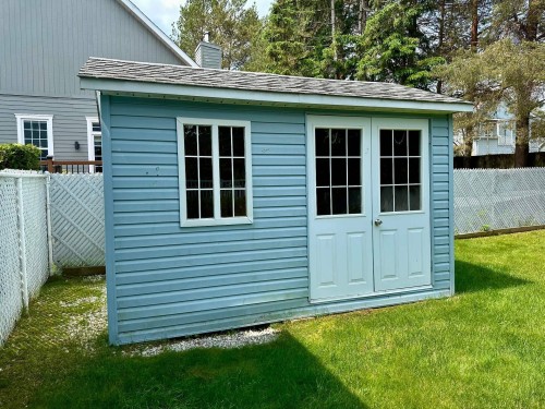 Remise - 2365 Rue Guenette, Val-David, QC 