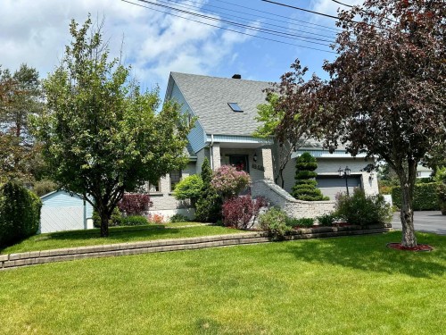 Façade - 2365 Rue Guenette, Val-David, QC 