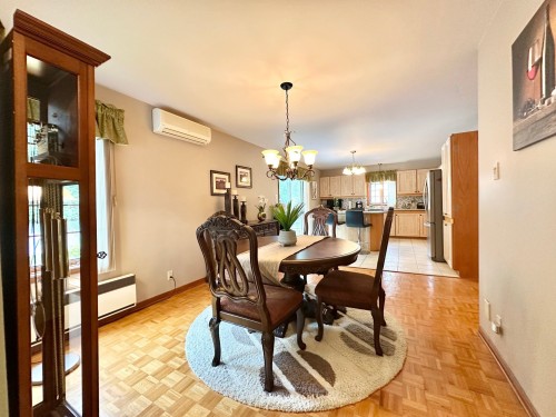 Salle à manger - 2365 Rue Guenette, Val-David, QC 