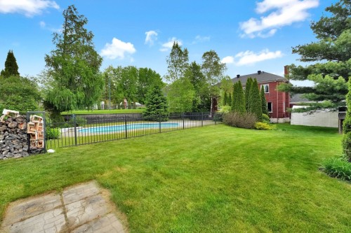 Cour - 625 77E Rue, Saint-Georges, QC 