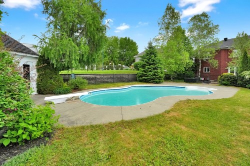 Piscine - 625 77E Rue, Saint-Georges, QC 