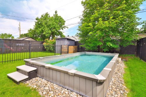 Piscine - 24 Rue Pesant, Saint-Isidore, QC 