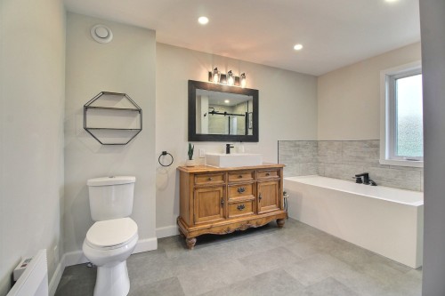 Bathroom - 3544 Ch. Sullivan, Val-D'Or, QC 