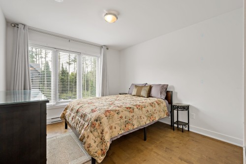 Bedroom - 573 Rue Charlie-Forbell, Mont-Tremblant, QC 