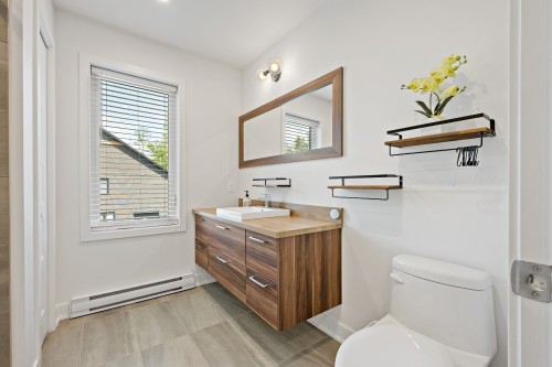 Bathroom - 573 Rue Charlie-Forbell, Mont-Tremblant, QC 
