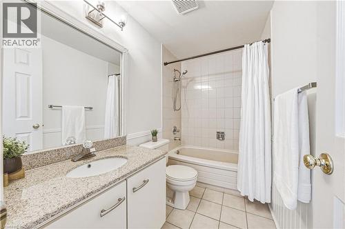 3140 Fifth Line W Unit# 28, Mississauga, ON - Indoor Photo Showing Bathroom