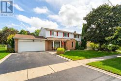 182 REXWAY DRIVE Halton Hills, ON L7G 1S3