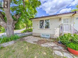 12 VALLEY DRIVE Bracebridge, ON P1L 1B8