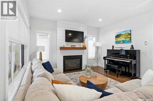 606 Pichler Crescent, Saskatoon, SK 