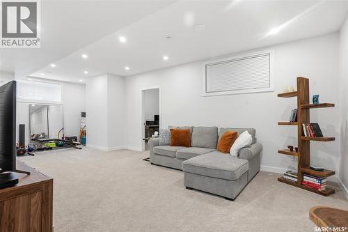 606 Pichler Crescent, Saskatoon, SK 