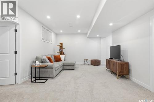 606 Pichler Crescent, Saskatoon, SK 
