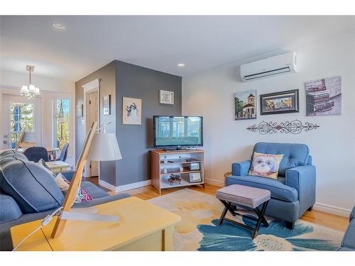 7 Relay Road, Mount Pearl, NL 