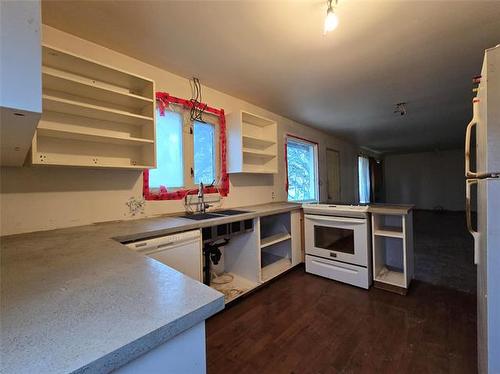 7087 22 Rd, Morris, MB 