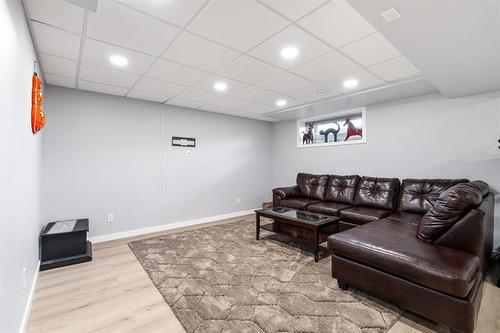 98 Red Sky Rd, Winnipeg, MB 