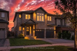 387 Murray Street Grimsby, ON L3M 3P4