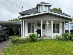 3 Rue Langlois  Notre-Dame-Du-Nord, QC J0Z 3B0