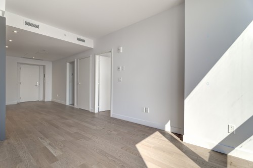Living Room - 4104-1205 Place Phillips, Montréal (Ville-Marie), QC - Indoor Photo Showing Other Room