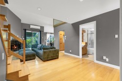 Salon - 