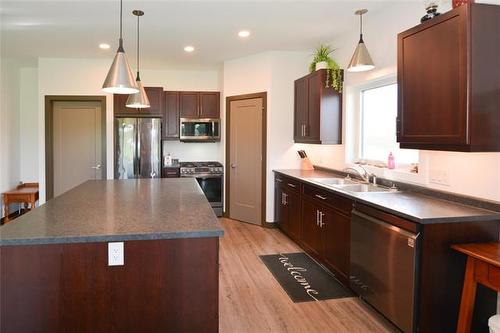 2220 Ash Lane, Ile Des Chenes, MB 