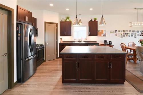 2220 Ash Lane, Ile Des Chenes, MB 