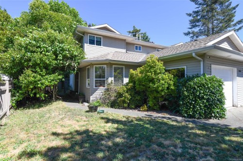 #A-4664 Northland Pl  Courtenay, BC V9N 8Y4