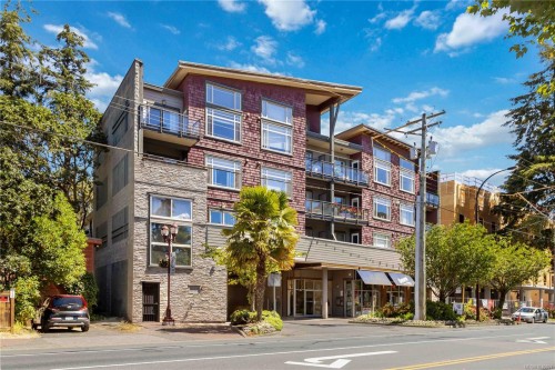 #204-844 Goldstream Ave  Langford, BC V9B 2X8