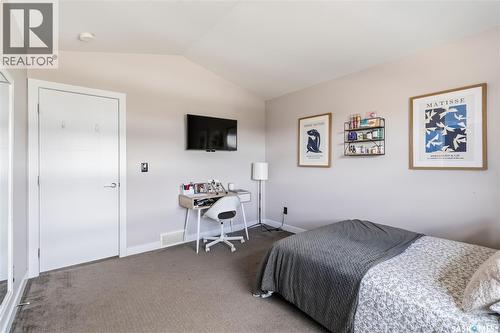 527 Kloppenburg Crescent, Saskatoon, SK 