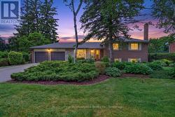 119 ELIZABETH DRIVE Halton Hills (Ac Acton), ON L7J 1B6